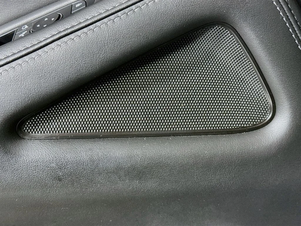 Certified Used 2023 Mineral INFINITI LUXE image 25