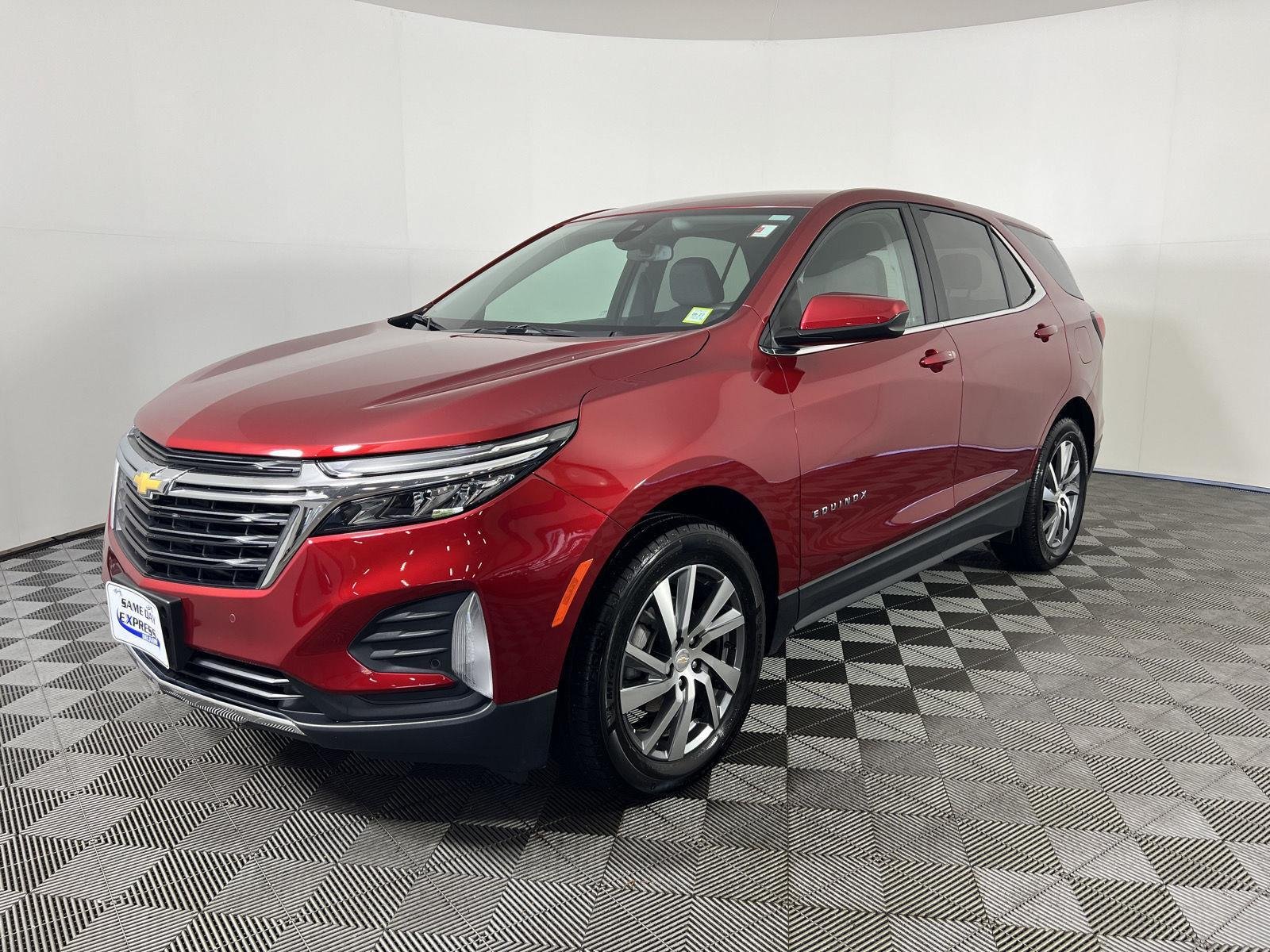 Used 2024 Radiant Red Tintcoat Chevrolet LT image 28
