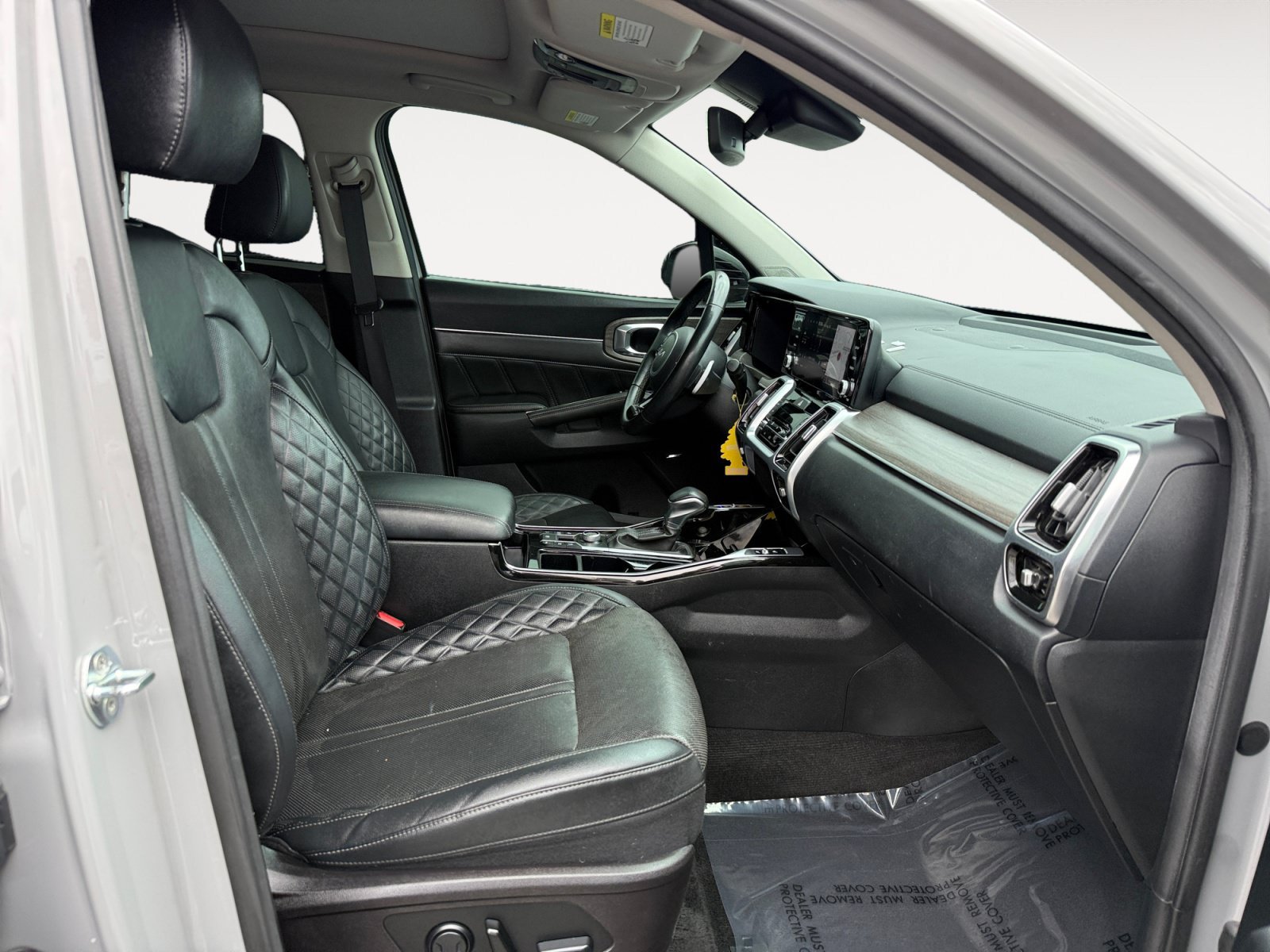 Used 2022 Silver Kia X-Line SX Prestige image 19