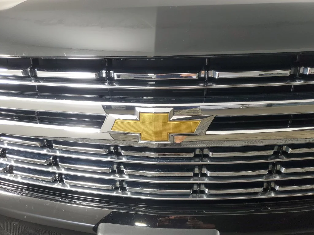 Used 2023 BLACK Chevrolet Premier image 10