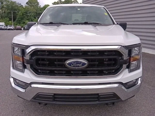 Certified Used 2023 Oxford White Ford XLT image 8