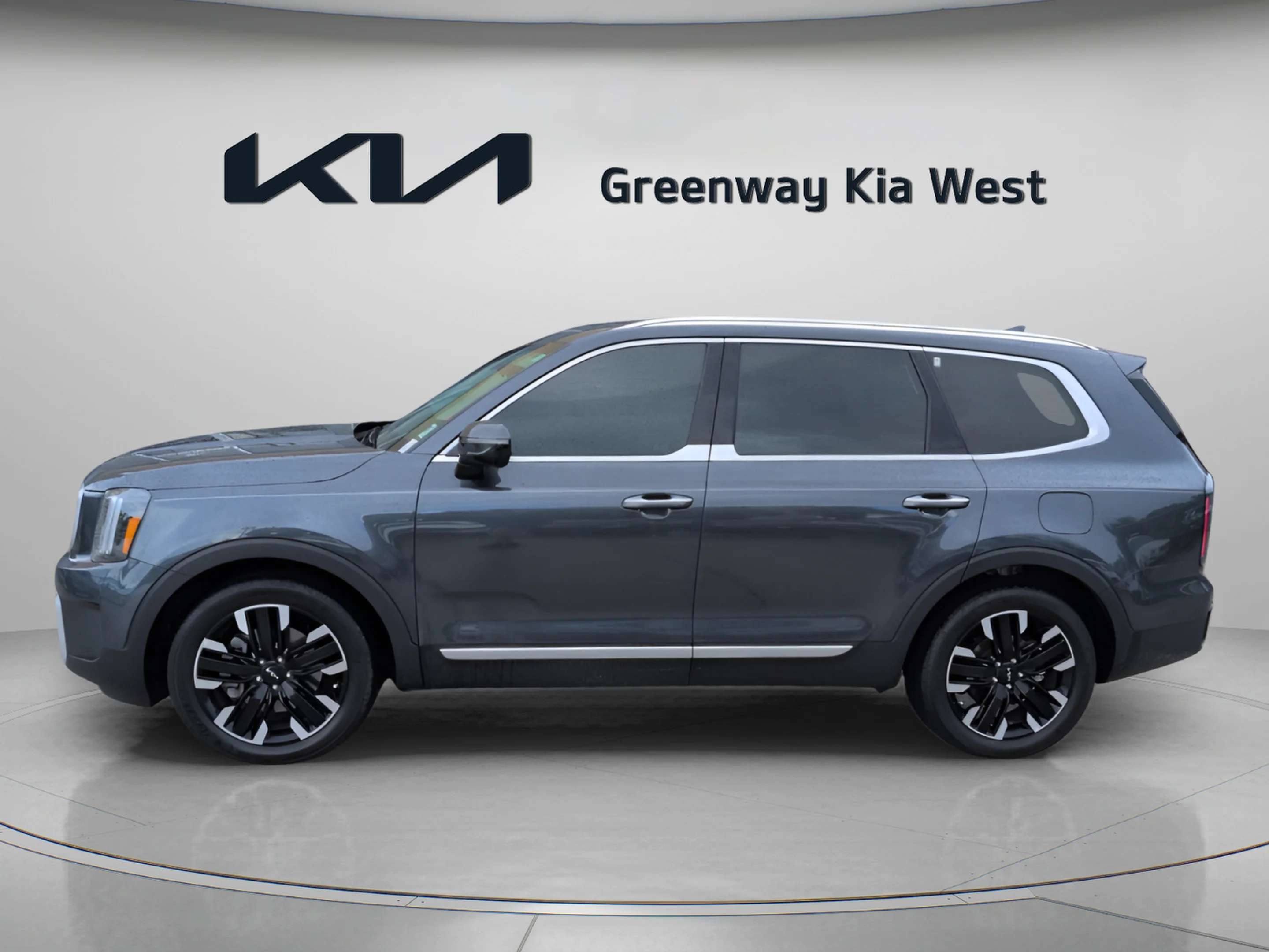 Certified Used 2024 Gravity Gray Kia SX-Prestige image 5