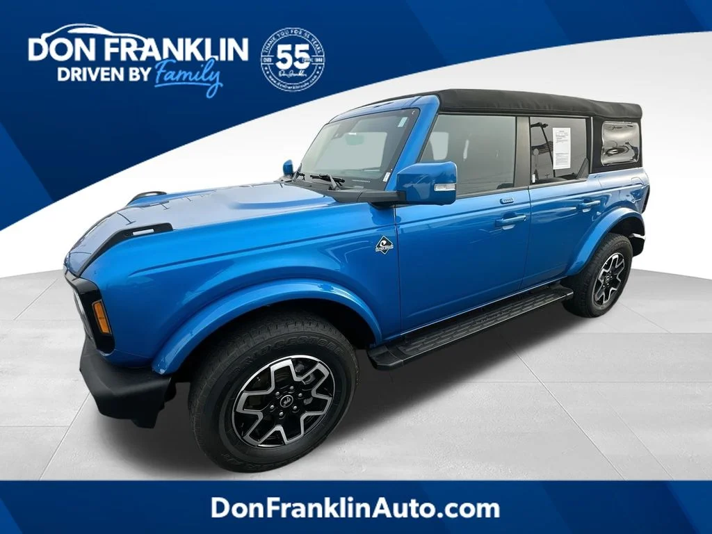 2023 Ford Bronco Outer Banks 4x4's photo