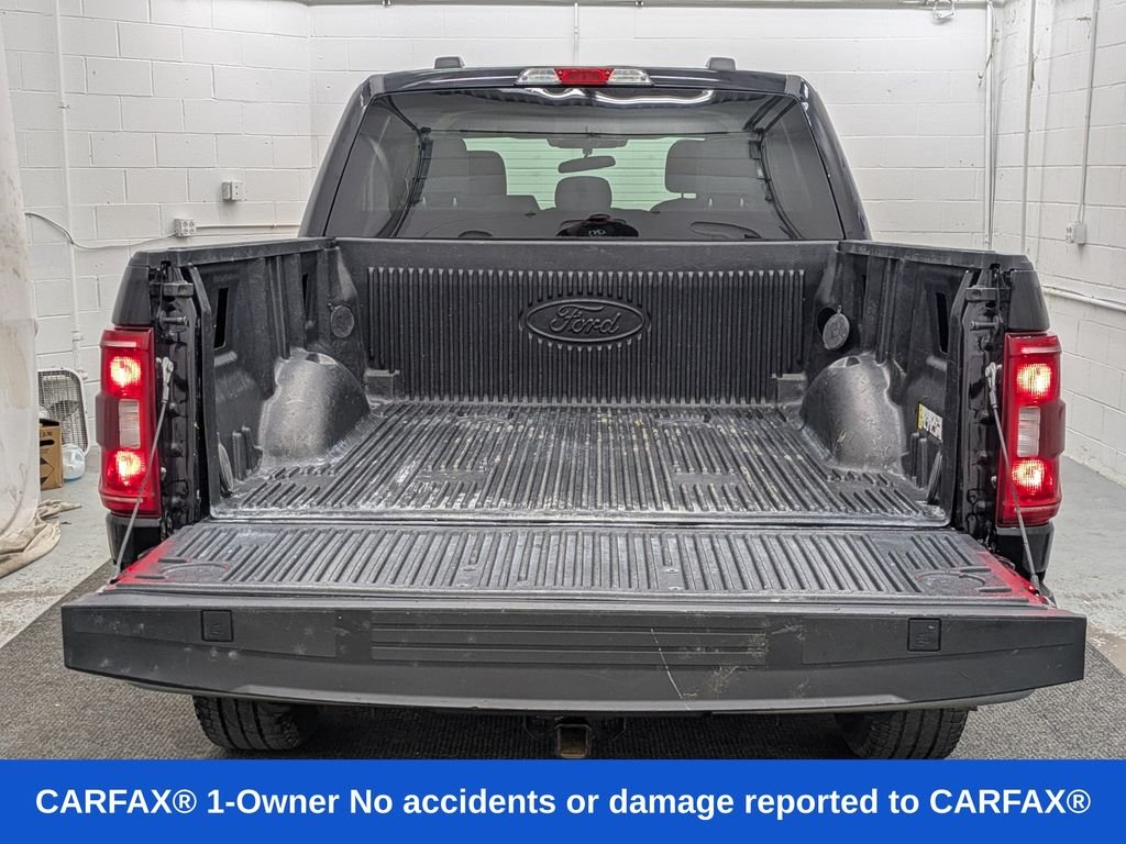 Used 2023 Black Ford XLT image 17