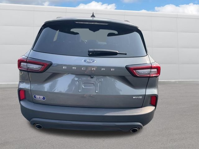 Used 2025 Carbonized Gray Metallic Ford ST-Line Select image 4