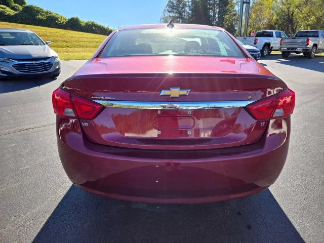 Used 2019 CAJUN RED TINTCOAT Chevrolet LT image 7