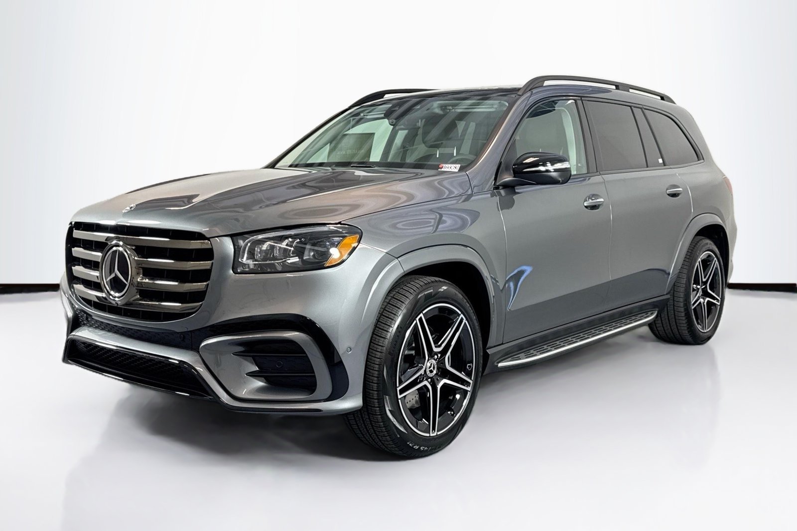 New 2026 Selenite Grey Metallic Mercedes-Benz GLS 450 image 1