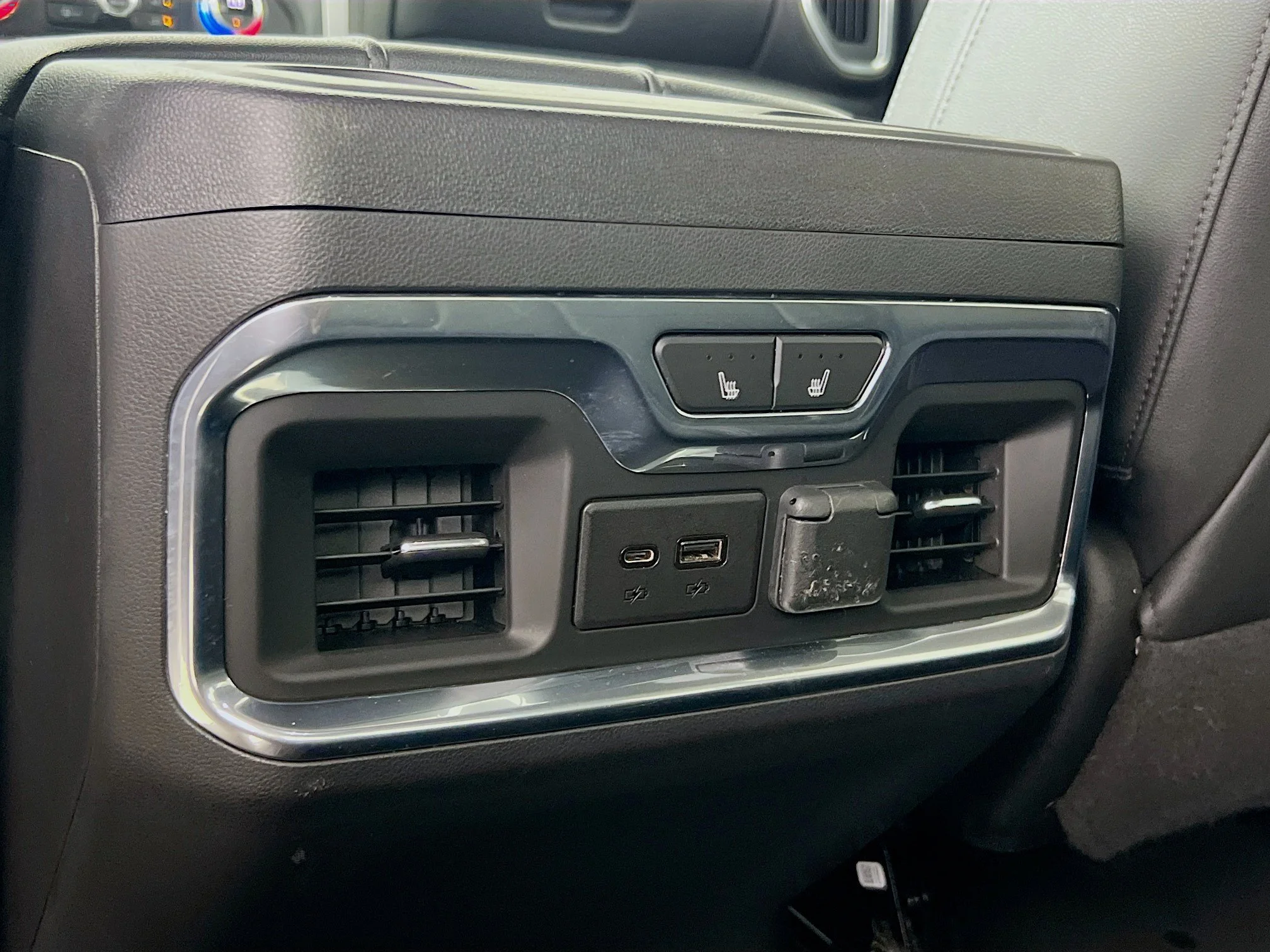 Used 2021 SATIN STEEL METALLIC GMC SLT image 27