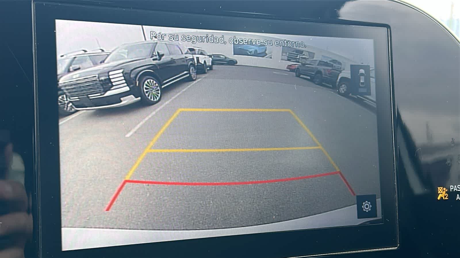Used 2021 Hyper White Hyundai SEL image 16