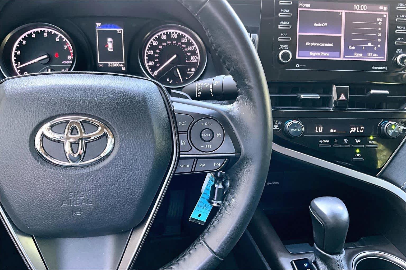 Used 2022 White Toyota SE image 25