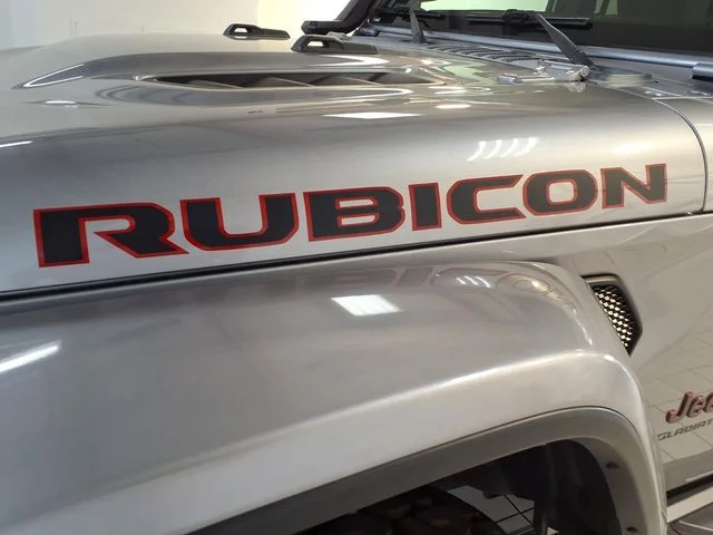 Used 2020 Billet Silver Metallic Jeep Rubicon image 6