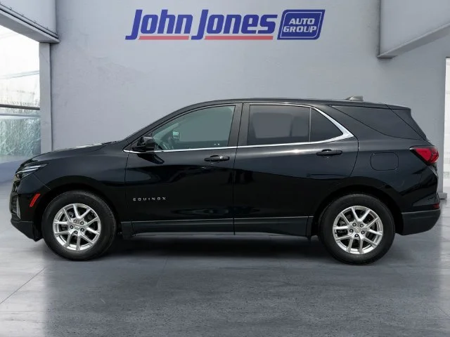 Used 2022 Chevrolet Equinox LT with VIN 3GNAXKEV7NL108651 for sale in Scottsburg, IN