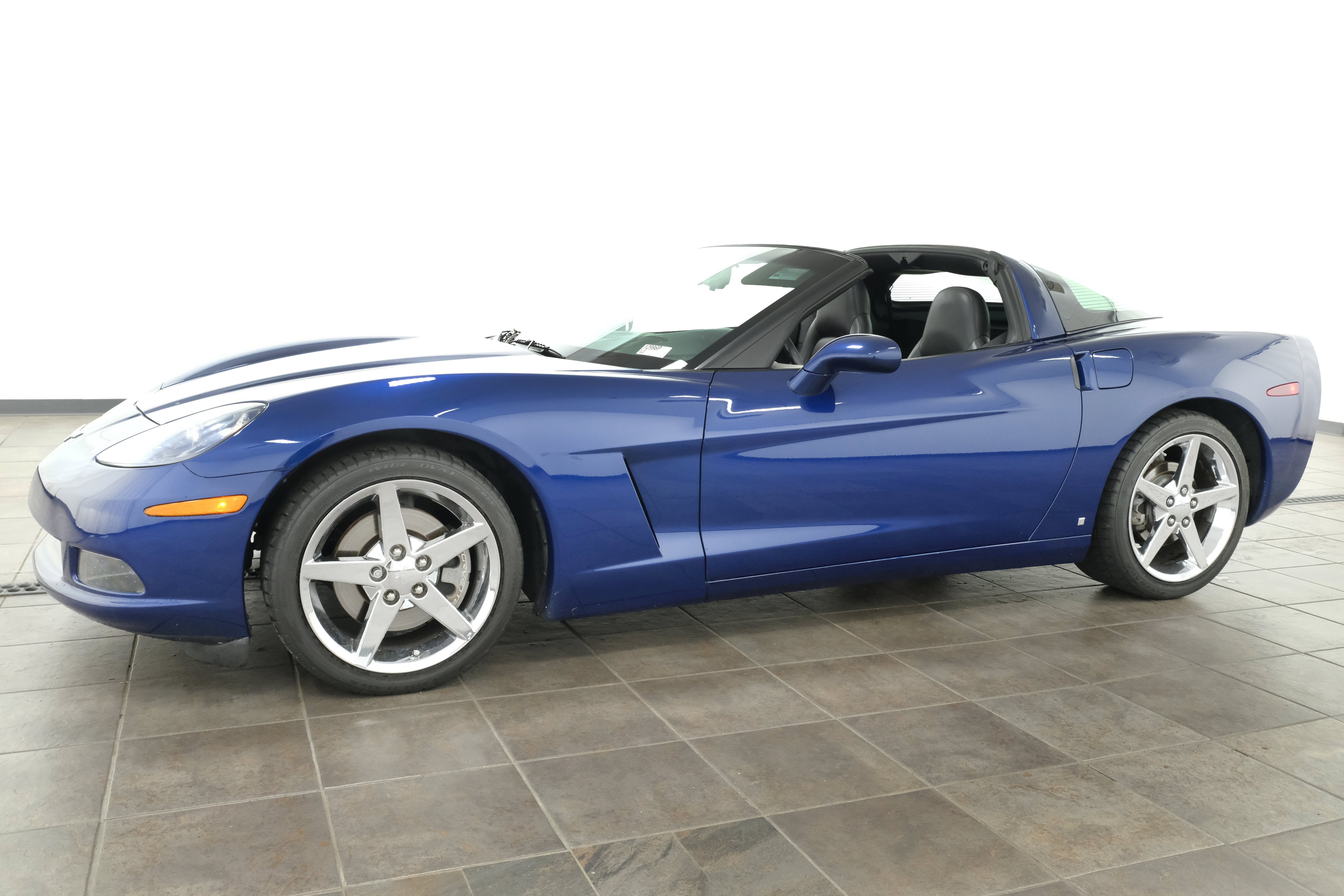 Used 2006 Lemans Blue Metallic Chevrolet Base image 4