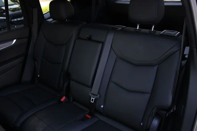 Used 2025 Green Cadillac Luxury image 24