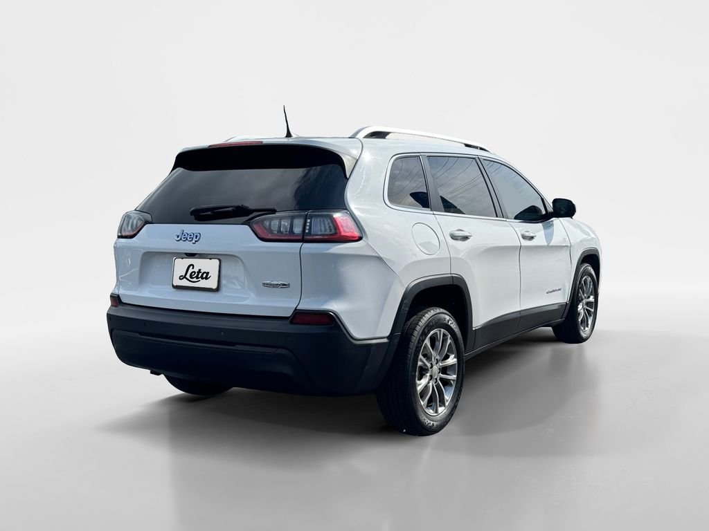 Used 2020 Bright White Clearcoat Jeep Latitude Plus image 4