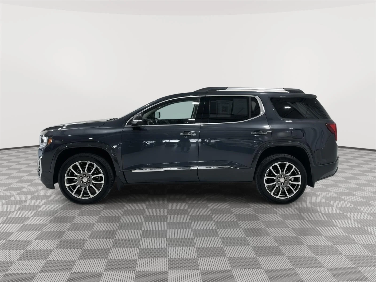 Used 2021 GMC Acadia Denali with VIN 1GKKNXLS7MZ129729 for sale in Alexandria, Minnesota