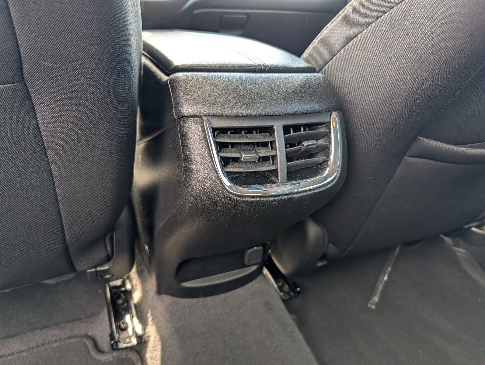 Used 2024 Sterling Gray Metallic Chevrolet LT image 31