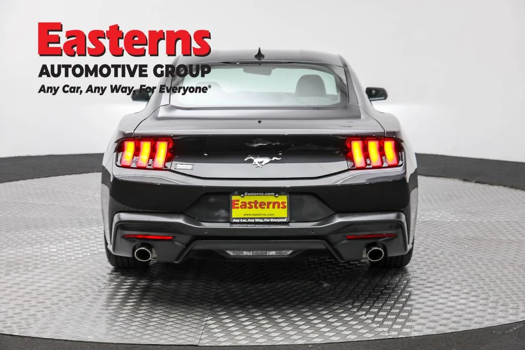 Used 2024 Gray Ford EcoBoost image 6