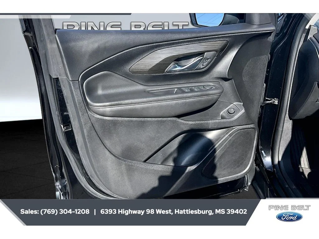 Used 2023 Ebony Twilight Metallic GMC SLE image 18
