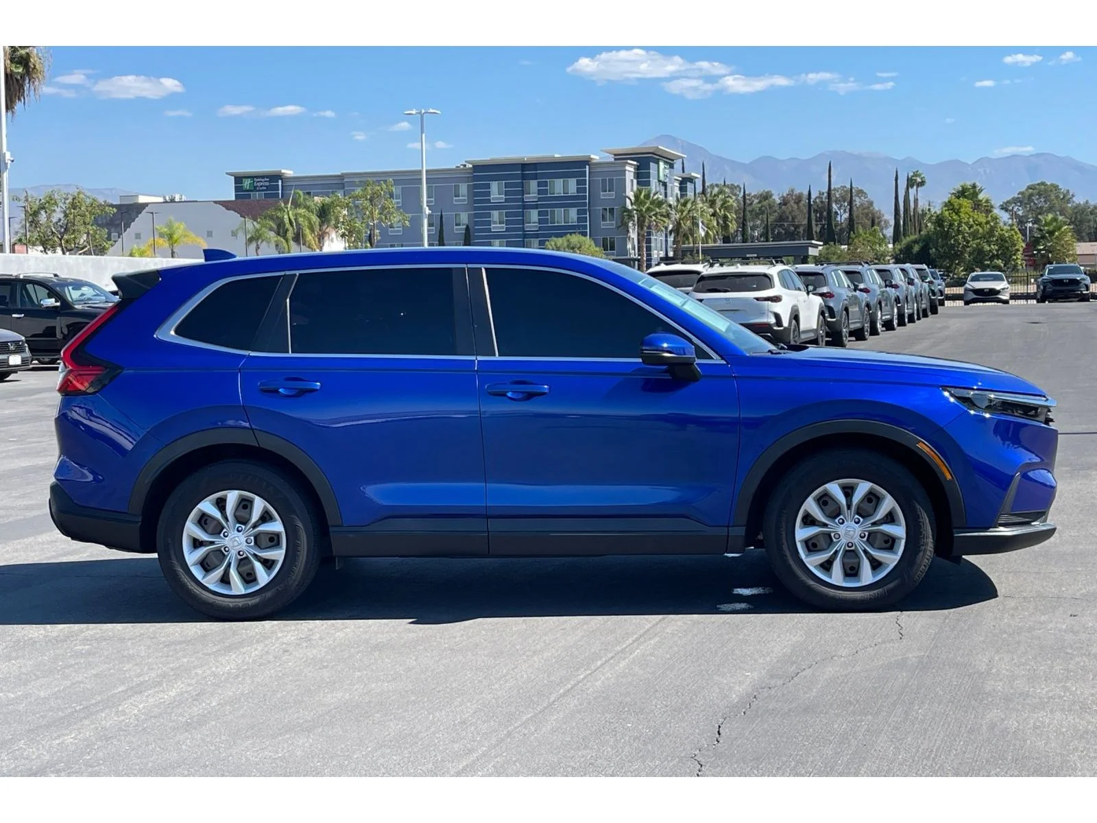 Used 2024 Canyon River Blue Metallic Honda LX image 7