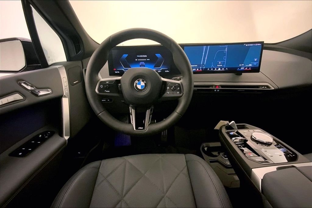 Used 2026 Carbon Black Metallic BMW  image 4