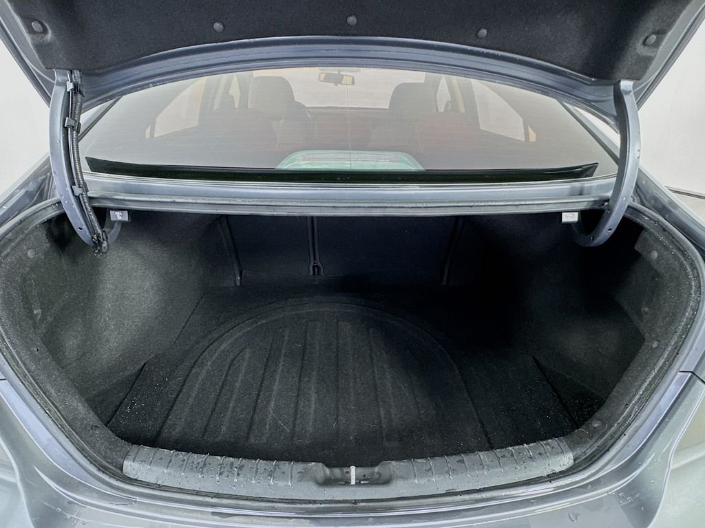 Used 2018 Machine Gray Hyundai SEL image 29