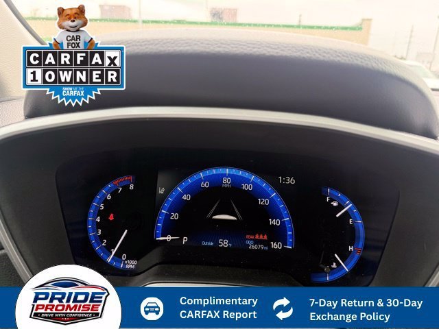 Used 2022 Off-white Toyota XLE image 27