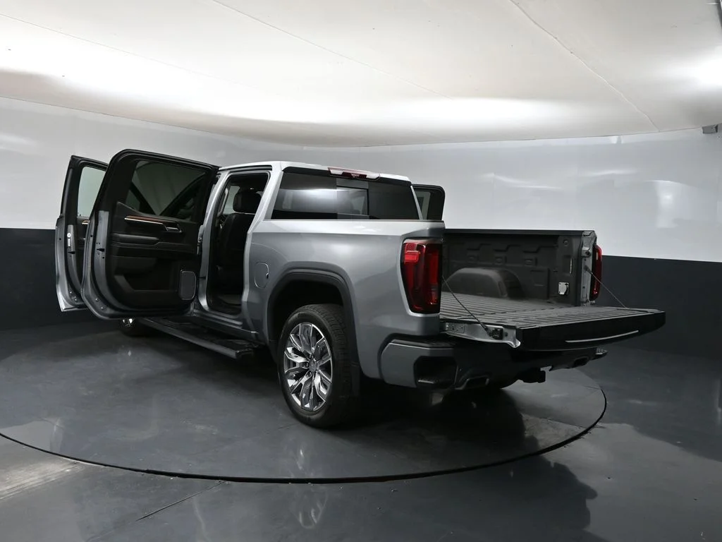 Used 2024 Silver GMC Denali image 42