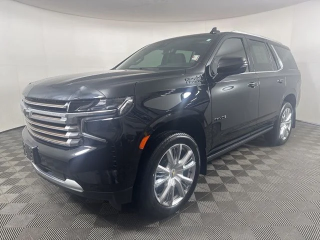 Used 2023 Black Chevrolet High Country image 8