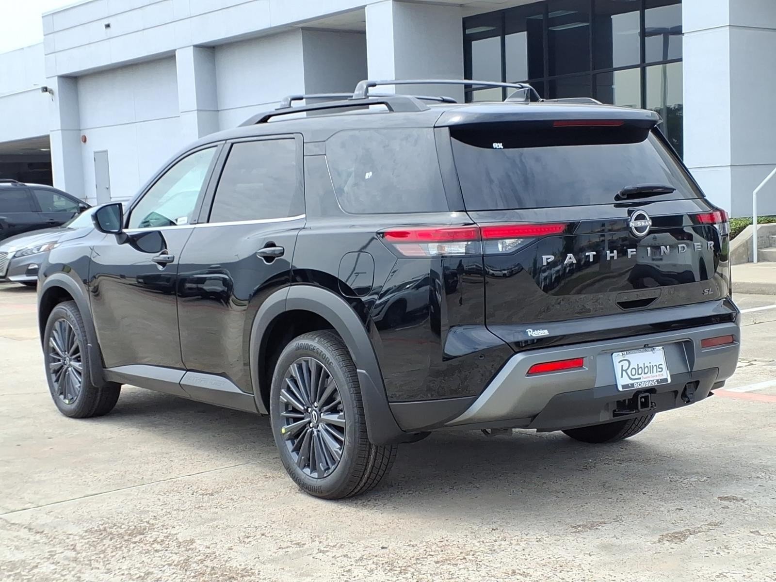 2026 Nissan Pathfinder SL Black at Robbins Nissan