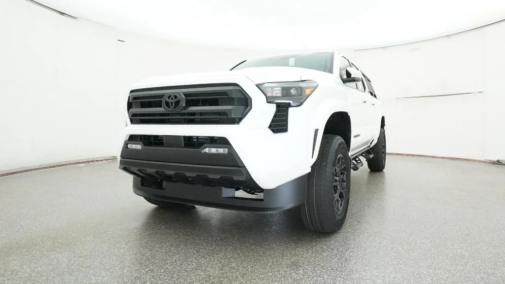 2025 Toyota Tacoma SR5 - Photo 57