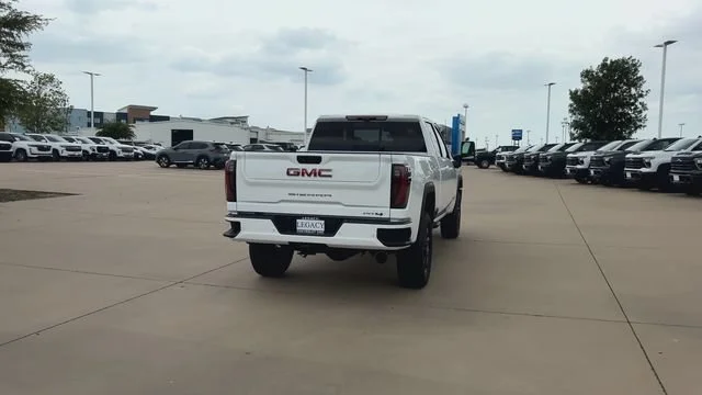 2026 GMC Sierra 2500HD AT4 - Photo 7