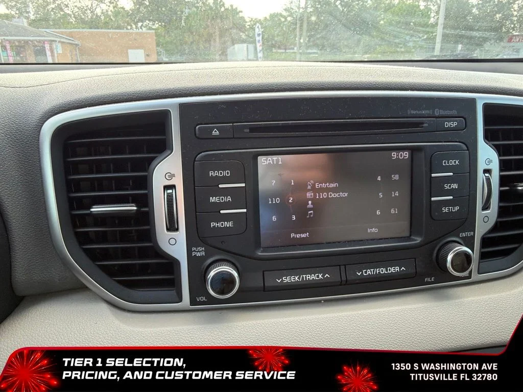 Used 2017 White Kia LX image 6