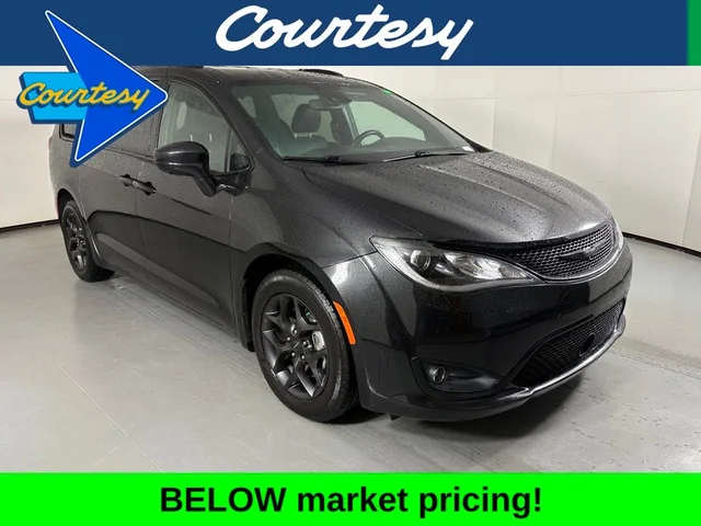 2020 Chrysler Pacifica Touring L Plus