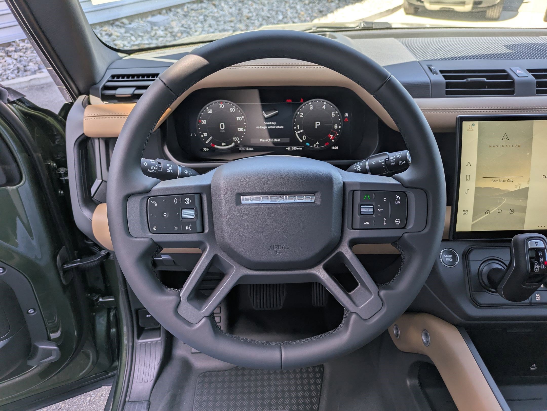 2026 Land Rover Defender X-Dynamic SE - Photo 16