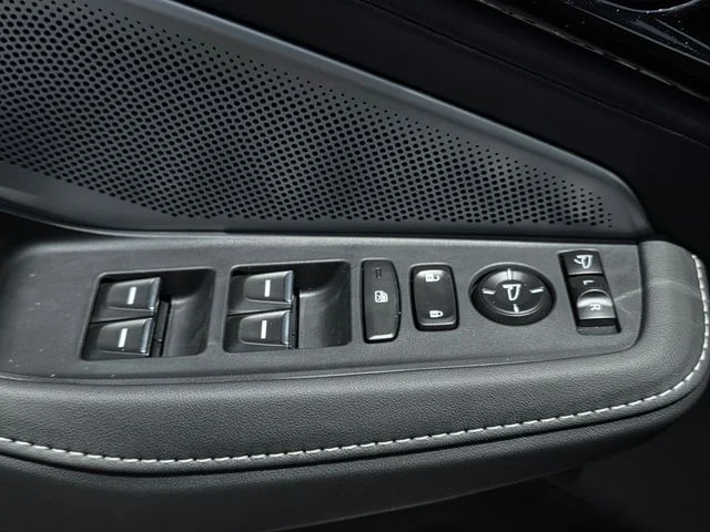New 2026 Platinum White Pearl Acura w/Technology Package image 16