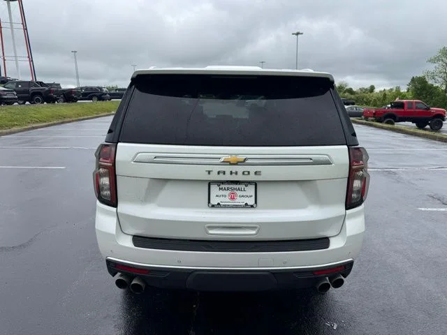 Used 2023 Beige Chevrolet High Country image 4