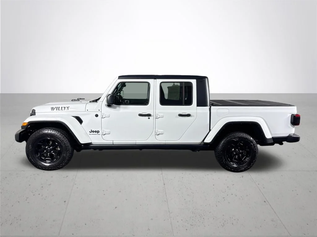 Used 2021 White Jeep Willys image 9