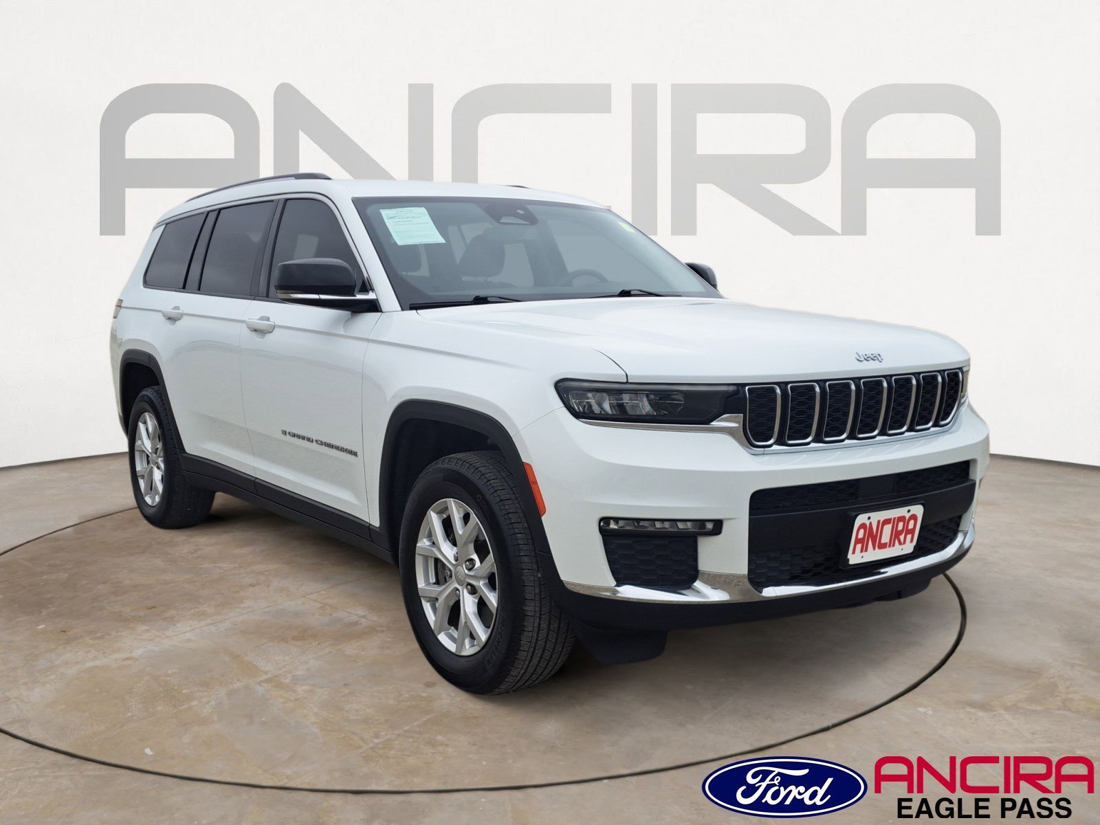 2023 Jeep Grand Cherokee L Limited 4x4's photo