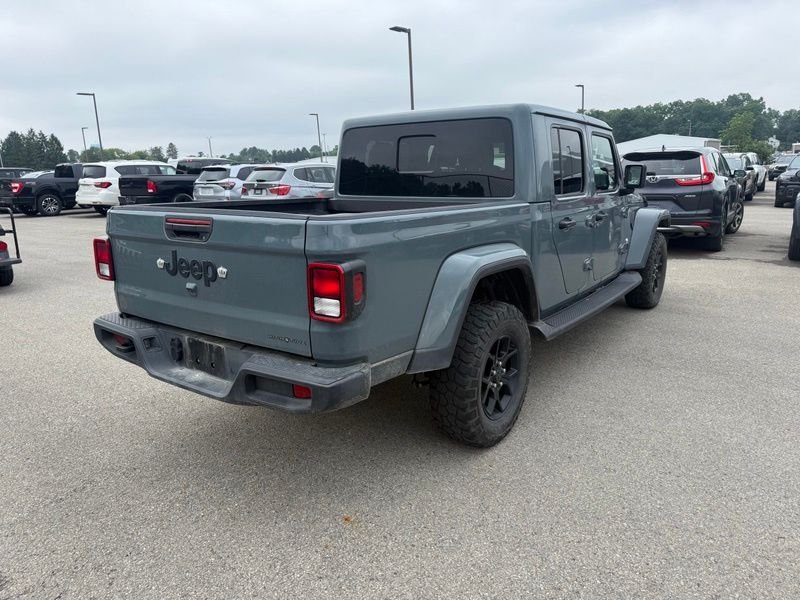 Used 2025 Gray Jeep High Tide image 6