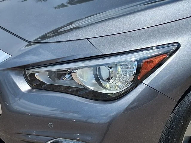 Used 2024 Gray INFINITI LUXE image 7