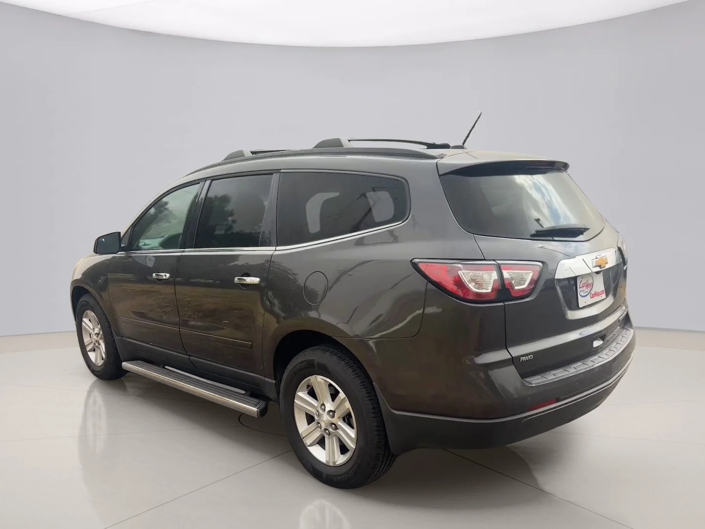 Used 2014 Grey Chevrolet LT image 2