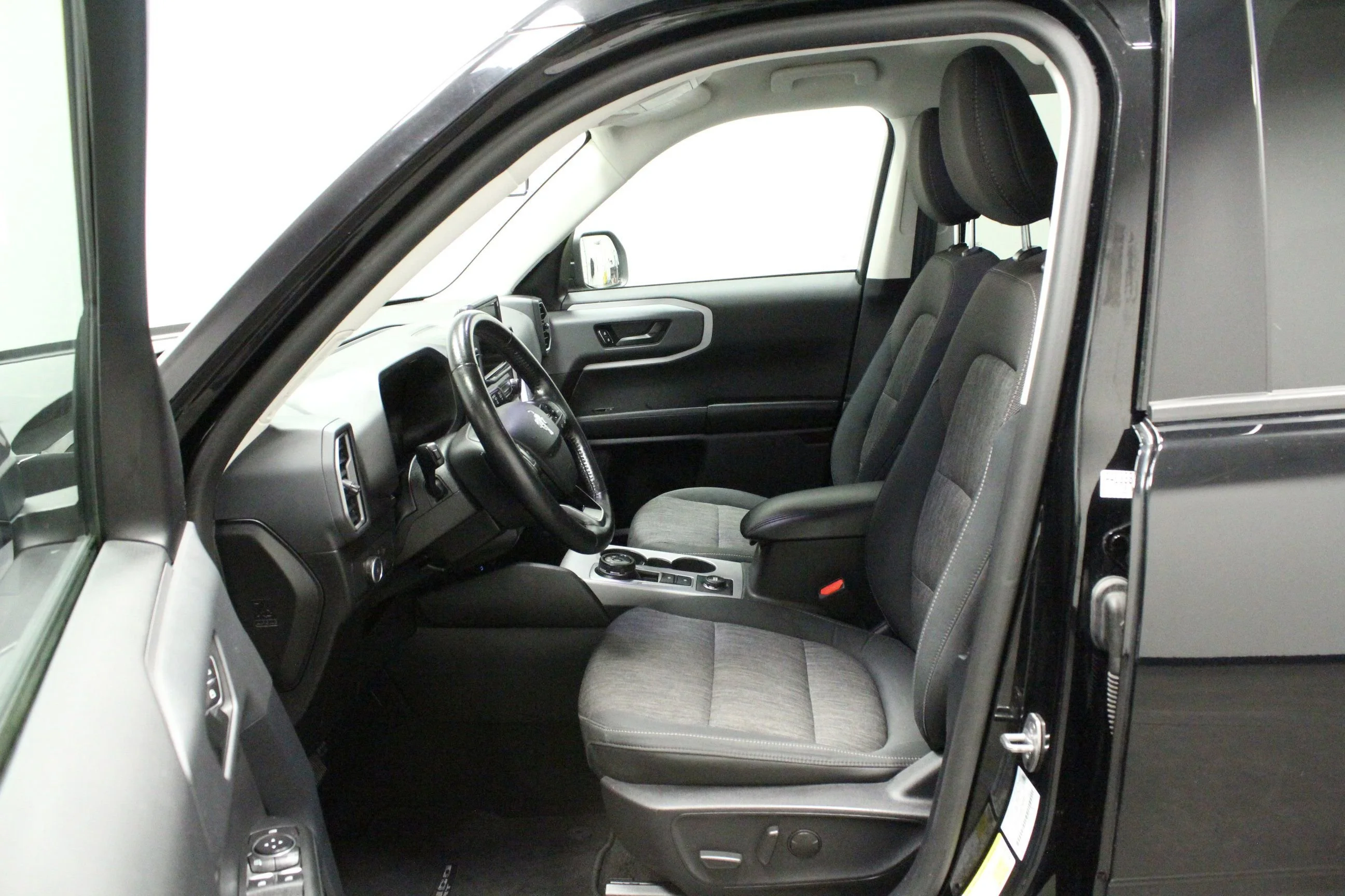 Used 2022 Shadow Black Ford Big Bend image 12