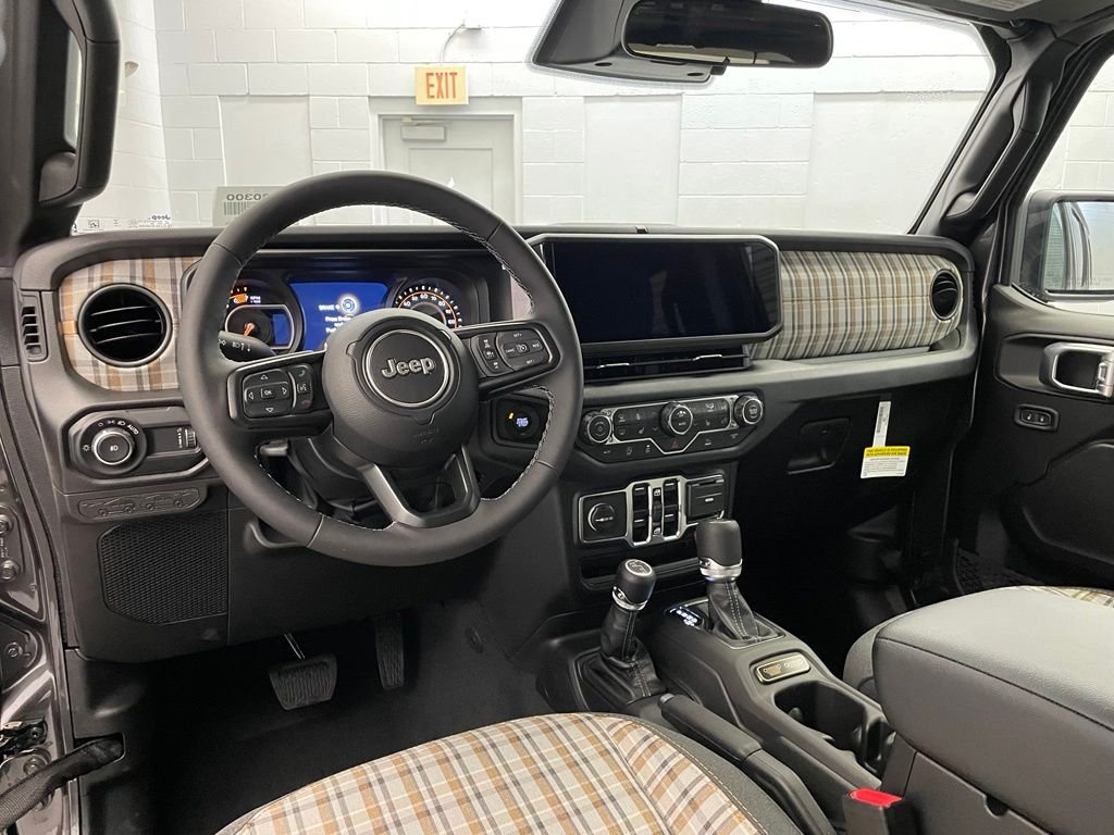 New 2026 Granite Crystal Metallic Clear-Coat Exterior Paint Jeep 85th Anniversary Edition image 10