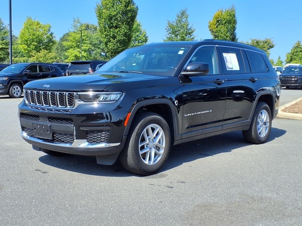 2022 Jeep Grand Cherokee L Laredo