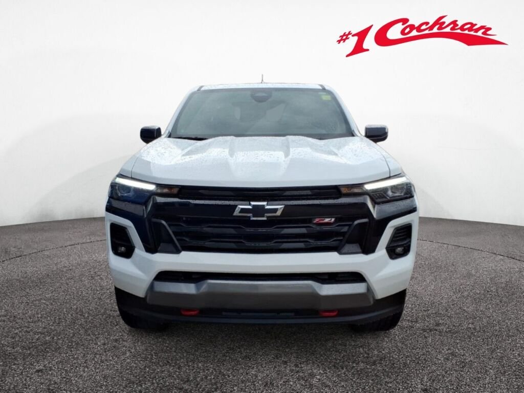 New 2026 Summit White Chevrolet 4WD Z71 image 2