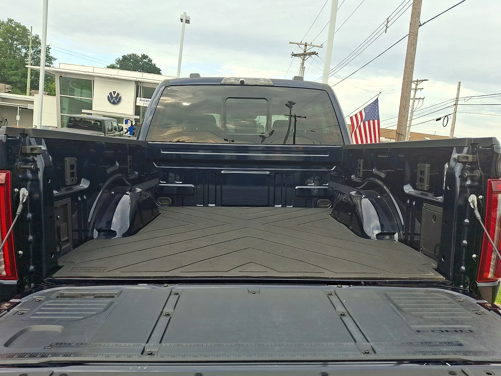 Used 2024 Antimatter Blue Metallic - HX Ford Raptor image 29