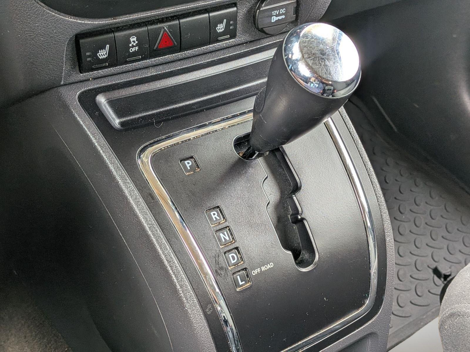 Used 2017 Black Clearcoat Jeep Latitude image 16
