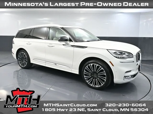 2023 Lincoln Aviator Black Label AWD's photo