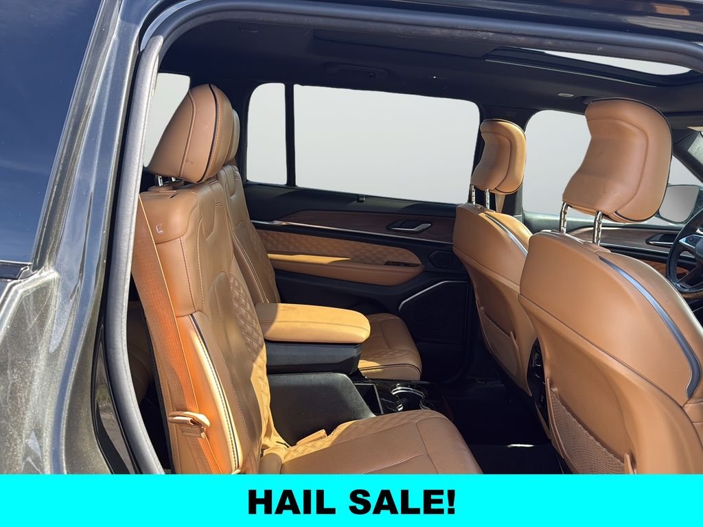 Used 2022 Gray Jeep Summit image 14